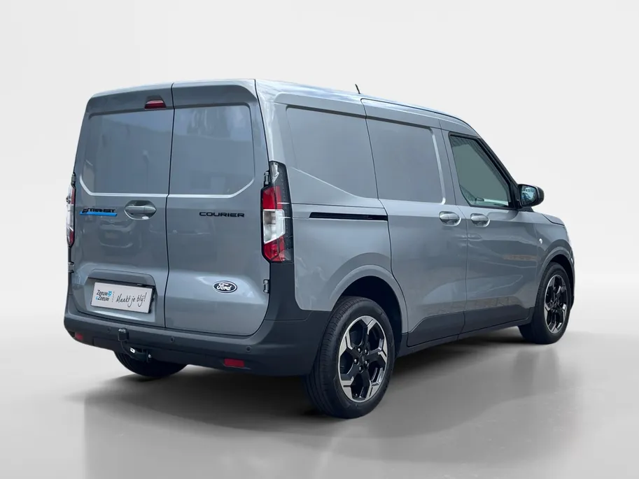 Ford E-Transit Courier Limited 44 kWh | 0,99% rente op financial lease| Trekhaak | Driver Assistance Pack | Climate Control |