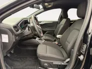 Ford Focus 1.0 EcoBoost Hybrid ST Line Style | Dealer onderhouden | NL auto | Winter pack | Cruise control | Parkeersensoren voor en achter | Achteruitrijcamera | Draadloos opladen mobiel | Apple carplay & Android auto | Keyless entry | Privacy glas | Bovag garantie