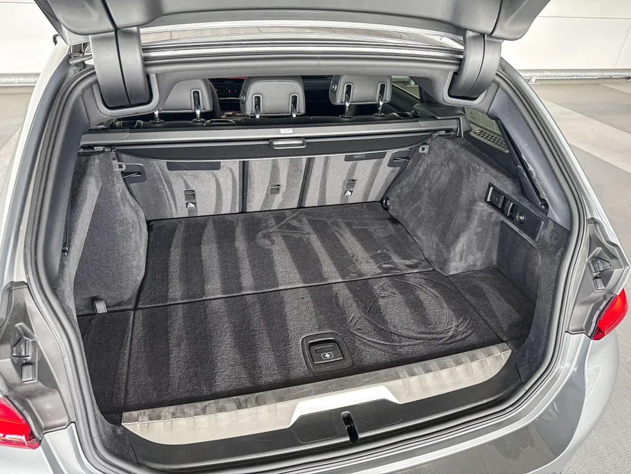 BMW 3 Serie Touring 330e