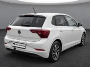 Volkswagen Polo 1.0 TSI 95pk Life Edition · Camera · Apple/Android Car Play · P-Sensoren · Airco · Trekhaak · 15'' Inch · Garantie t/m 29-09-2028 of 100.000km