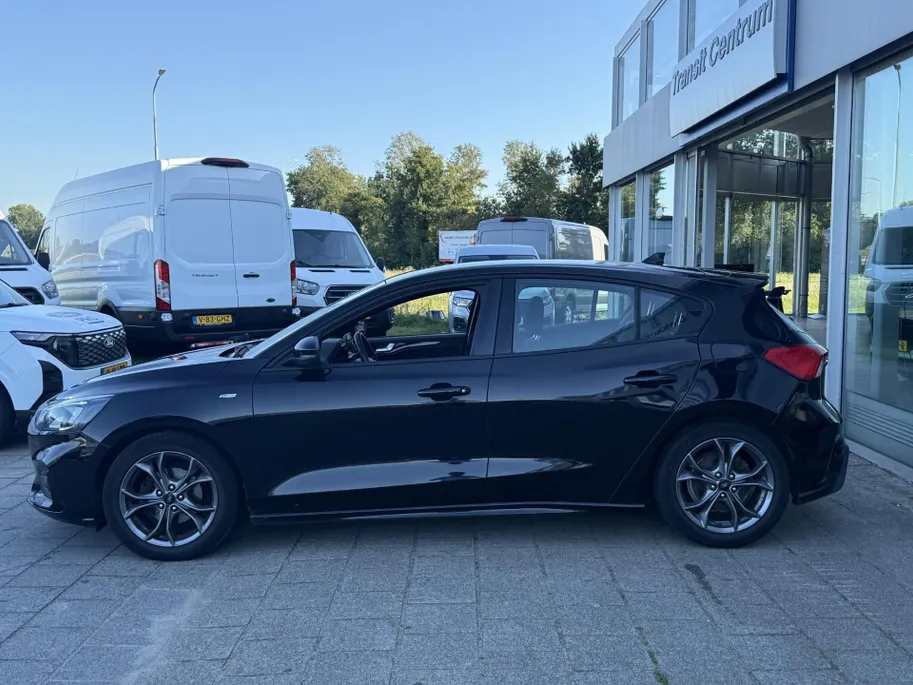 Ford Focus 1.0 EcoBoost Hybrid ST Line +