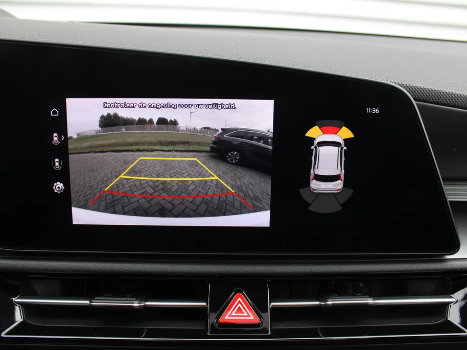 Kia Niro 1.6 GDi Hybrid ExecutiveLine | Stuur-/stoelverwarming + ventilatie | Leer | Schuifdak | 18' LM | Camera | Cruise adapt. | HUD | Zeer mooie auto |