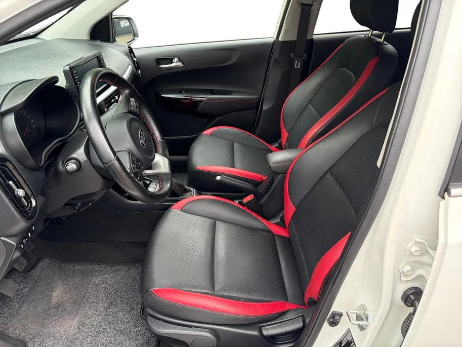 Kia Picanto 1.0 MPi GT-Line Edition Apple Carplay/Android Auto , navi , cruise , lm velgen , tel , camera , usb , sport stoelen , super mooie uitvoering . auto is voorzien van een nieuwe koppeling