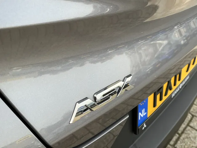 Mitsubishi ASX 1.8 HEV Executive | Stuur en Stoelverwarming | PDC V+A