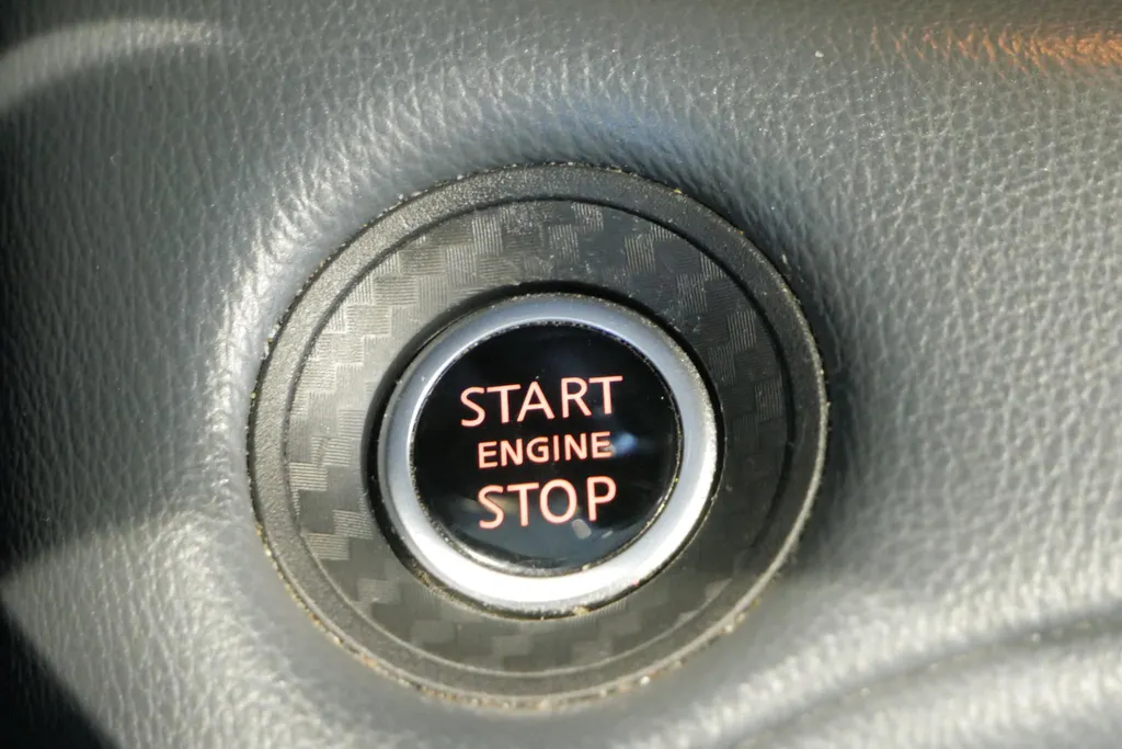 Nissan Juke 1.0 DIG-T N-Design *Navigatie+Camera*Climate*Parc Assist*Cruise controle*Dealer Onderhouden*IN ZEER NETTE STAAT!