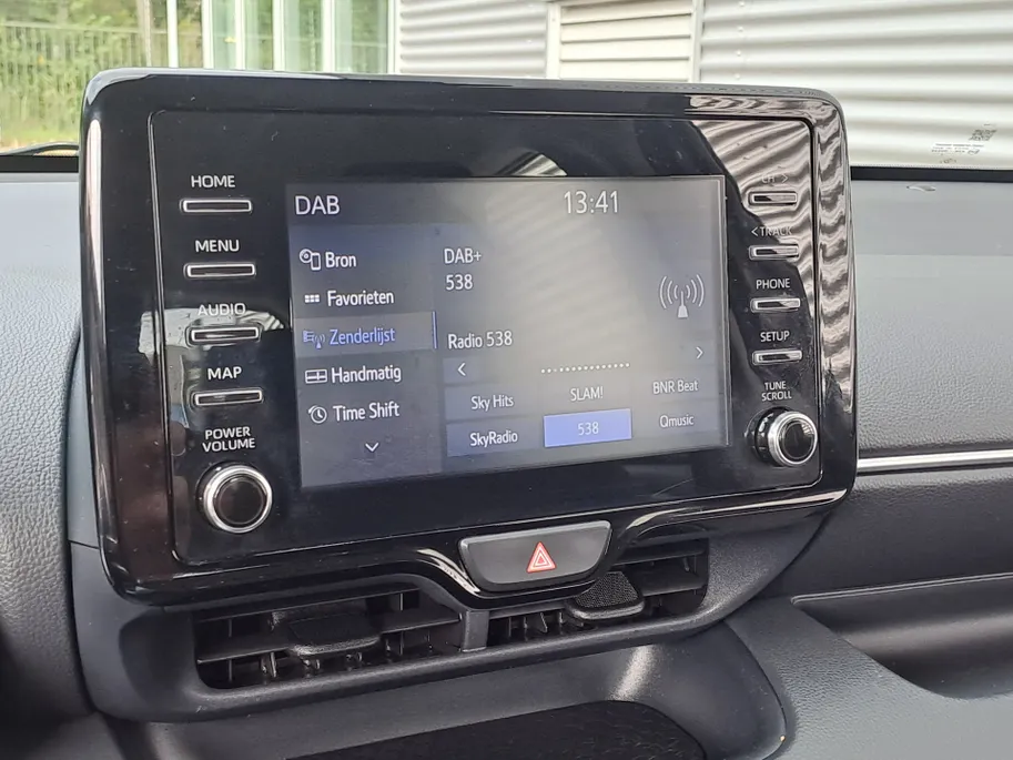 Toyota Yaris 1.5 Hybrid Active AUTOMAAT | Navigatie | Adaptieve Cruise | Climate | Camera | Rijstrooksensor met correctie | Apple Carplay/Android Auto