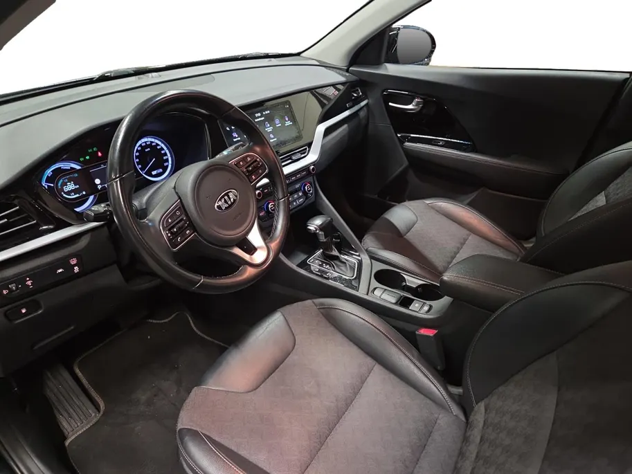 Kia Niro 1.6i Hybrid DynamicLine | 1e Eigenaar | Automaat | Camera | Carplay | navigatie | Cruise Control Adaptief | 12 Maanden BOVAG Garantie |