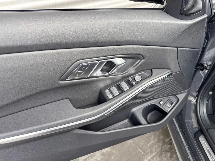 BMW 3 Serie Touring 330e