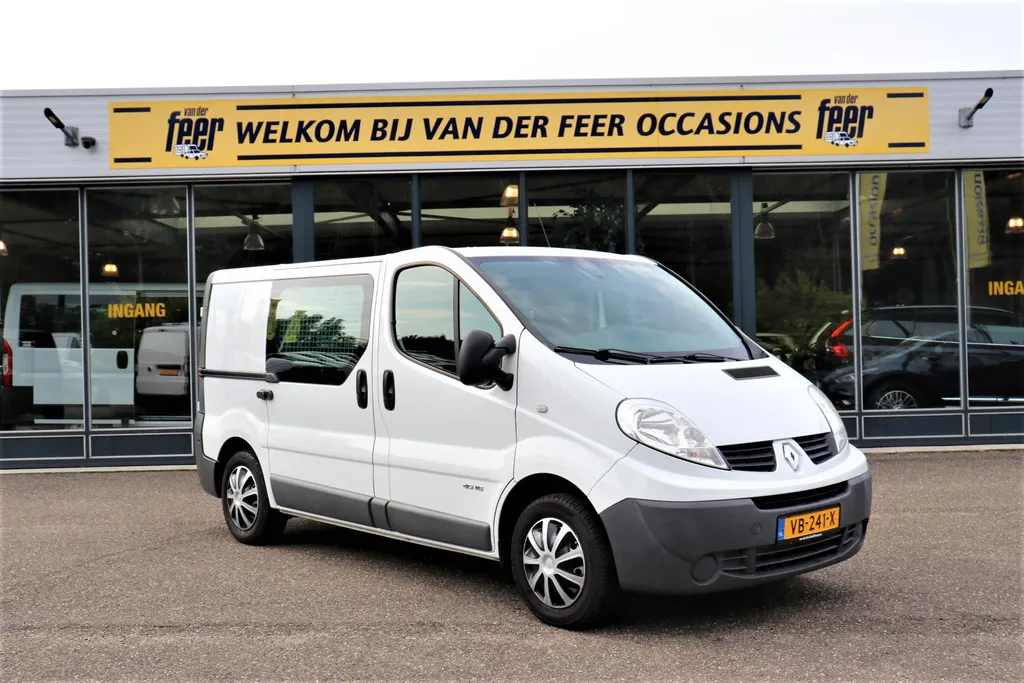 Renault Trafic 2.0 dCi T27 L1H1 Aangepast voor Rolstoelvervoer | | Automaat | Aanpassing voor rolstoelvervoer |
