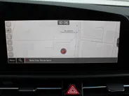Kia Niro 1.6 GDi Hybrid DynamicPlusLine | Schuif-/kanteldak | Stuur-/stoelverwarming | Cruise adapt. | Camera | Clima | 16' LM |