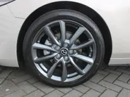 Mazda 3 2.5 e-SkyActiv-G M Hybrid 140 Exclusive-line | Nieuw | Stuur-/stoelverwarming | 360 Camera | Dodehoek detectie | HUD | Bose audio | 18' LM | LED |