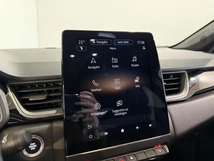Renault Captur 145PK E-Tech Hybrid SL Rive Gauche Automaat | Schuif/Kantel Dak | Trekhaak | Stoel & Stuurwiel Verwarming | 9,3' Navi | Digital Cockpit | Stoel & Stuurwiel Verwarming | Adaptive Cruise Control |