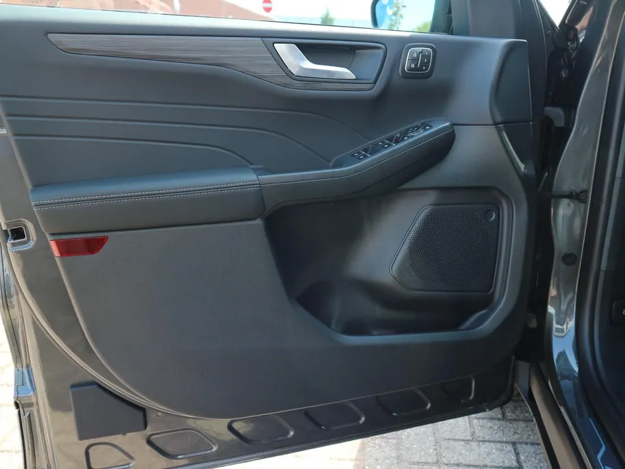 Ford Kuga 2.5 PHEV Active X | TREKHAAK | PANO | BLIS | ADAP CRUISE |