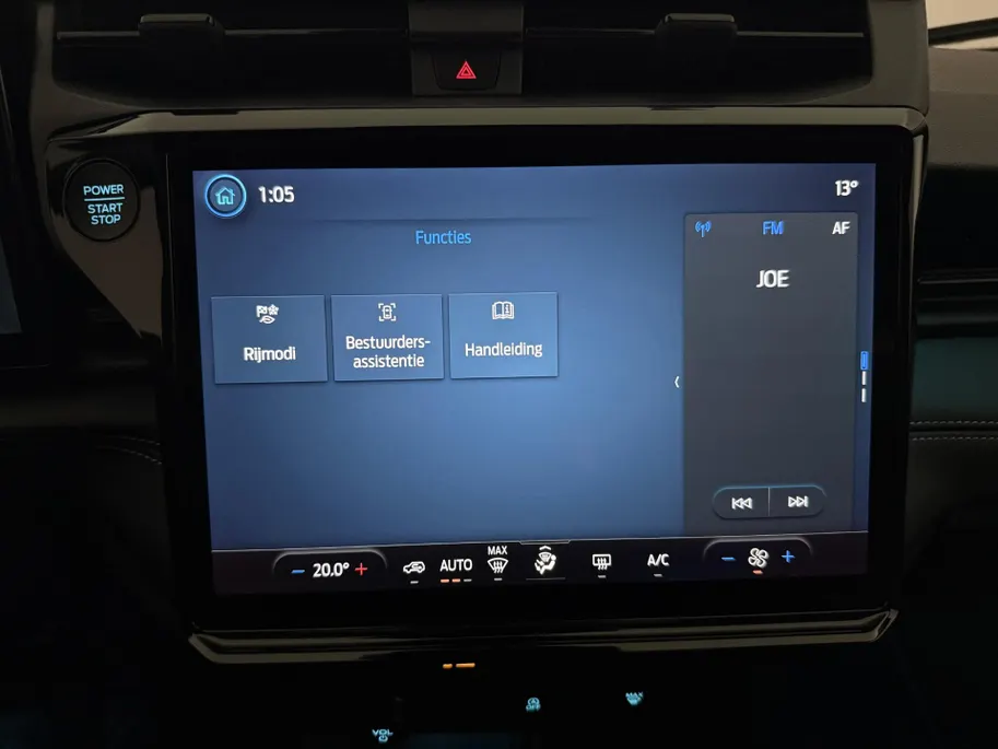 Ford Puma 1.0 EcoBoost Hybrid Titanium | DIT IS EEN VOORRAADAUTO! | Apple Carplay / Android Auto | Full LED | Cruise Control |