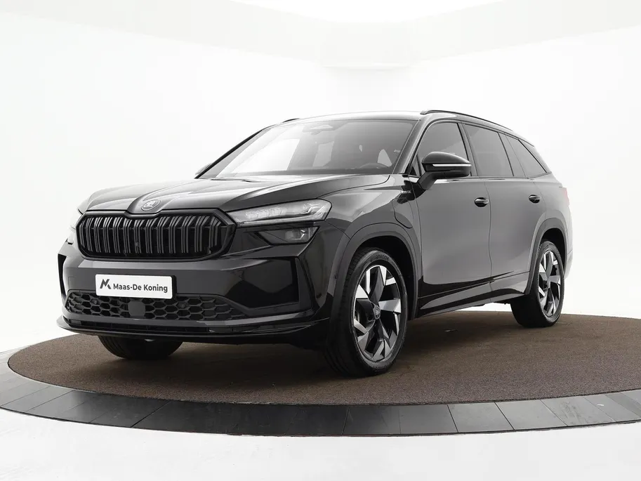 Škoda Kodiaq Sportline Business 1.5 TSI PHEV 150 kW / 204 PK | Black Magic | 19'' tirsuli aero velgen | Trekhaak wegklapbaar | 4000,- inruilvoordeel