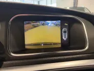 Volvo V40 1.5 T3 Polar+ Sport *Panorama*Aut.*Navi+Camera*Harman/Kardon*Stoel Verw.*Sportieve Auto!