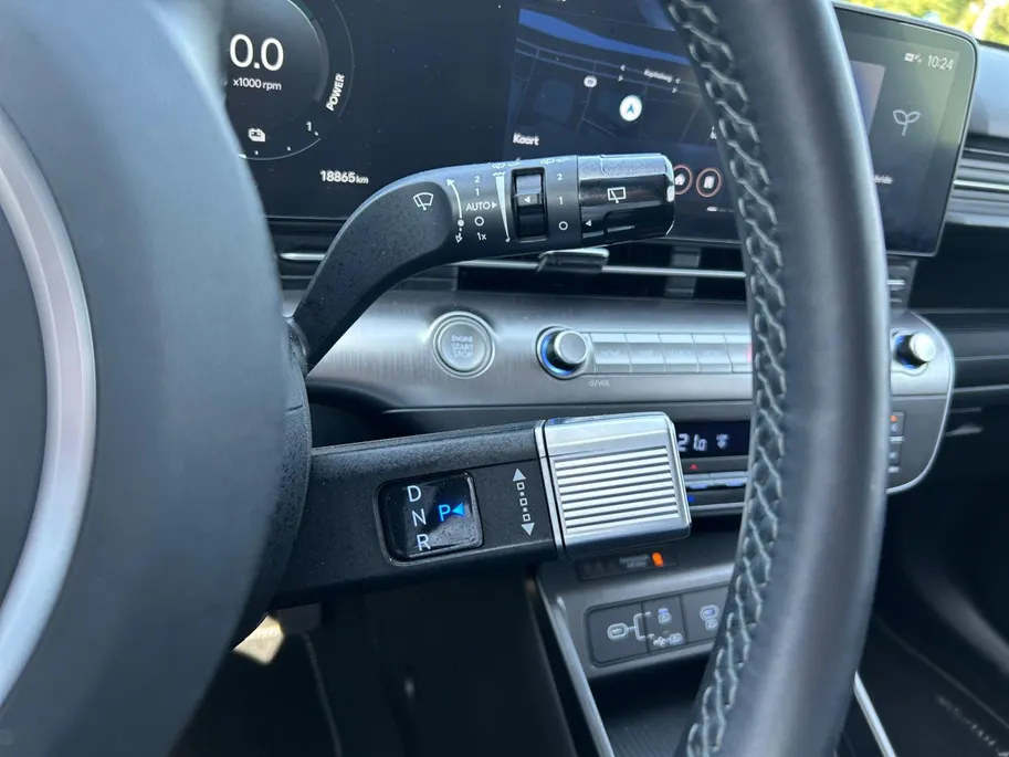 Hyundai Kona 1.6 GDI HEV Comfort Smart | Camera | Stoelverwarming | Navi | Elek. achterklep