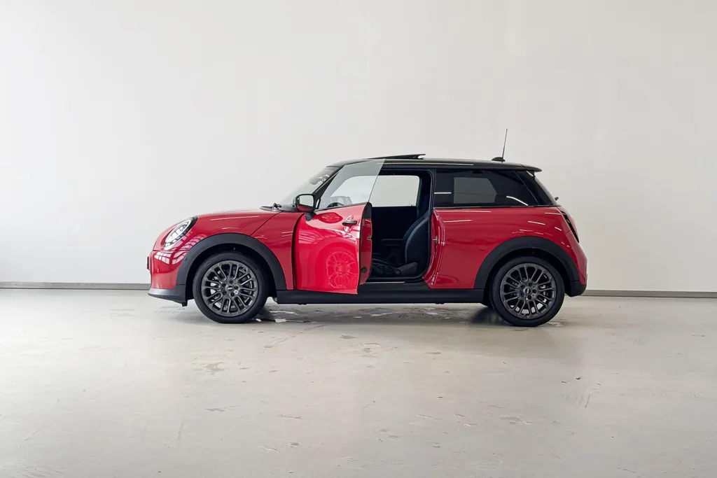 MINI Cooper 3-deurs 1.5 Cooper C Classic L