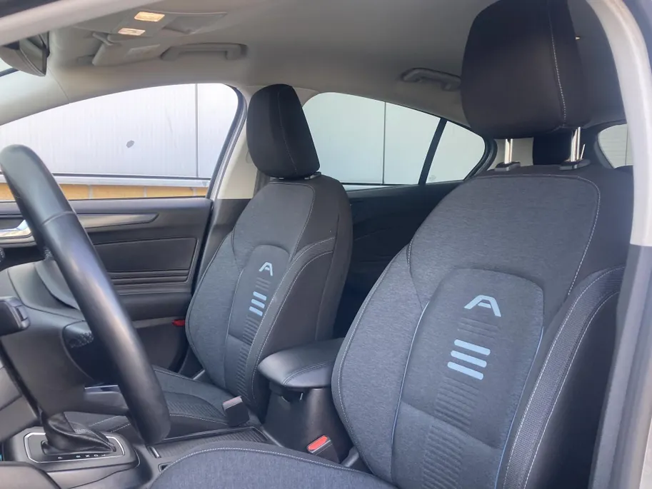 Ford Focus Active 1.0 EcoBoost Hybrid 155 pk automaat Groot Navi - Winter Pack - BLISS - Adaptive Cruise Control - Camera