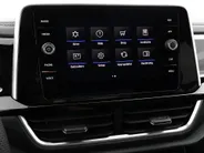 Volkswagen T-Roc 1.5 TSI 150pk DSG R-Line · Camera · Keyless · Dodehoeksensor · Stoelverwarming · ACC · Elek. Achterklep · 18'Velgen · Garantie t/m 19-02-2027