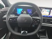 Renault Clio 1.8 Hybrid 160 techno | Direct leverbaar met 1.300,- voorraad korting | LMV 18 inch velgen | Apple carplay & Android Auto | Pack Premiere |