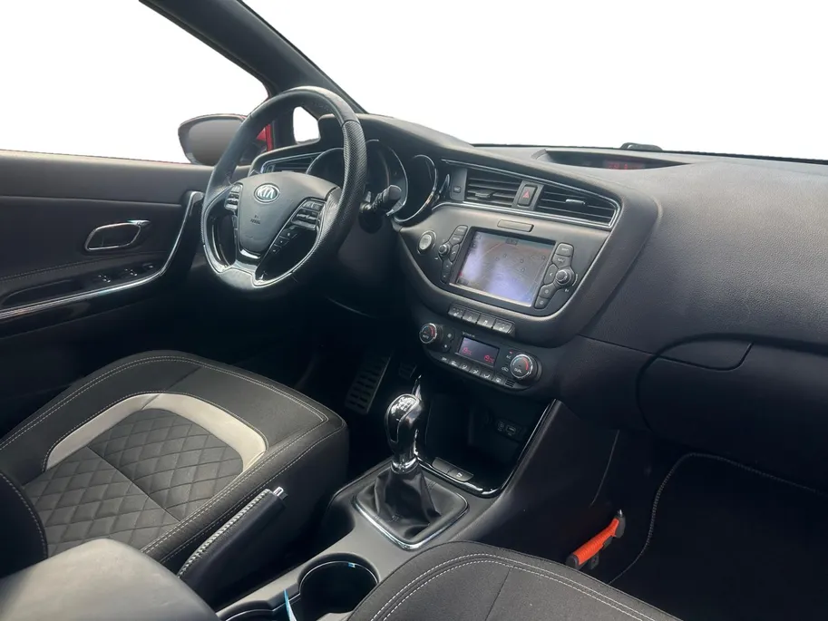Kia cee'd Sportswagon 1.0 T-GDi GT-Line | Camera | Pano | Stuur en Stoel Verw |