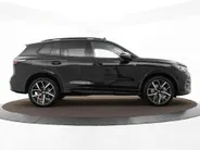 Volkswagen Tiguan 1.5 eHybrid 272pk DSG R-Line Edition · Panoramadak · Inklap. Trekhaak · 360 Camera · Leder Varenna · Matrix LED · Head-Up Display · Harman Kardon Sound · Garantie t/m 16-09-2030 of 100.000km
