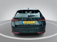 Škoda Octavia Business Edition Plus 1.5 TSI m-HEV 85 kW / 115 PK DSG | Chrome Pakket | 18'' lichtmetalen velgen | Trekhaak