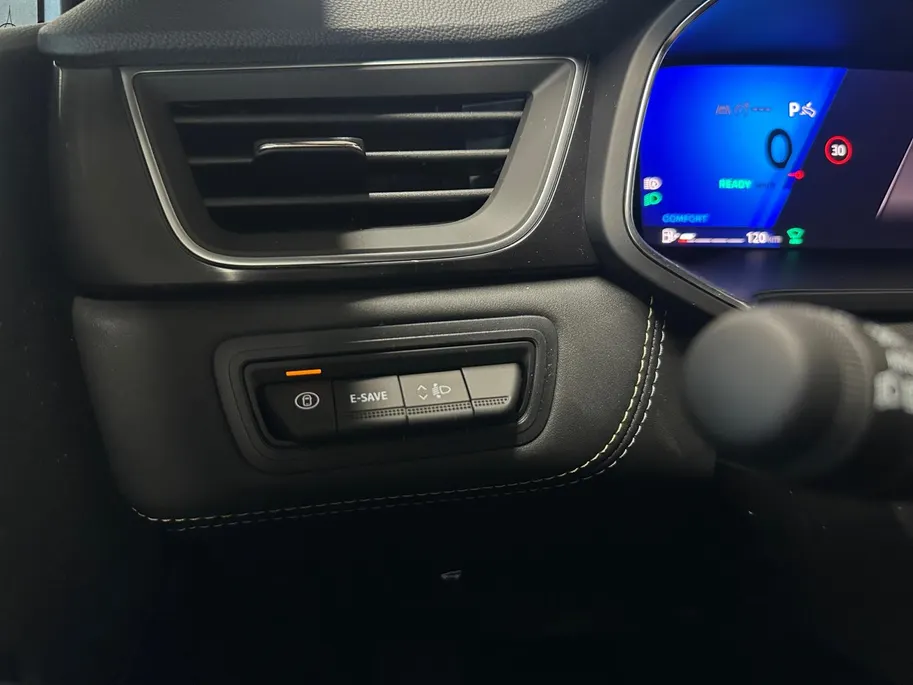Renault Symbioz 1.8 E-Tech full hybrid 160 iconic | Nu met 3.000euro voorraadkorting bij Zeeuw & Zeeuw Naaldwijk |