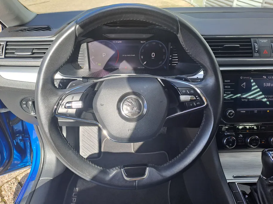 Škoda Superb Combi 1.5 TSI ACT Business Edition AUTOMAAT | Navigatie | Apple Carplay/Android Auto | Cruise / Sensoren