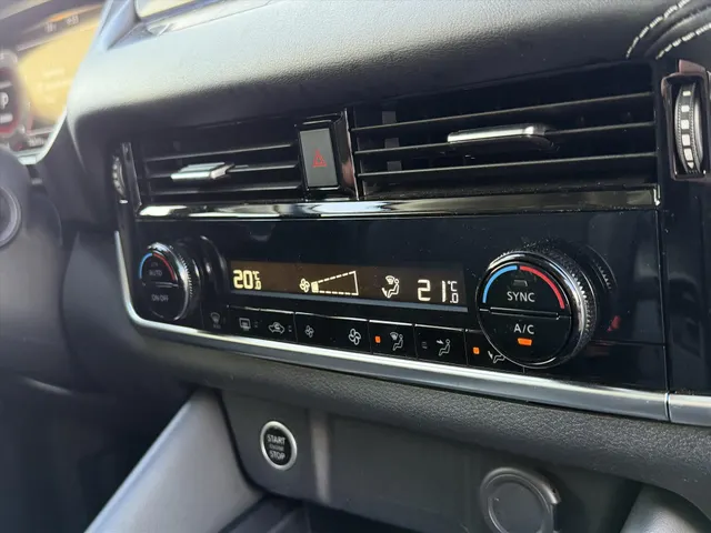 Nissan QASHQAI 1.3 Mild-Hybrid 158pk Xtronic N-Connecta | Panoramadak | Navigatie | 360-Camera | App Connect | Blind Spot | Keyless | All Season