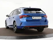 Škoda Octavia Combi 1.4 TSI 245pk DSG RS iV PHEV Business · Panoramadak · Apple/Android Car Play · P-Sensoren · Sfeerverlichting · 18'' Inch ·
