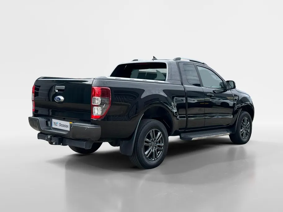 Ford Ranger 2.0 EcoBlue Wildtrak Supercab | NL auto | Dealer onderhouden | 213 pk | Trekhaak | Automaat | Rollertop | Stoelverwarming | Achteruitrijcamera | Parkeersensoren voor en achter | Adapt. cruise control | Apple carplay & Android auto | Bovag garantie |