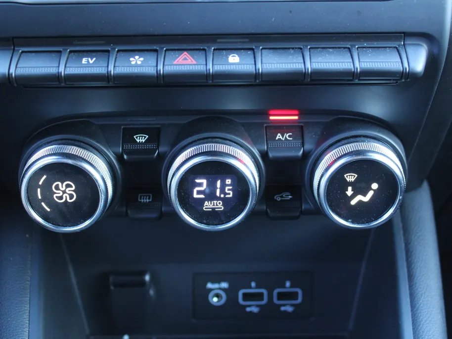 Renault Captur 1.6 E-Tech Hybrid 145 R.S. Line Automaat | Navi | Camera | Keyless | Trekhaak |