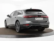 Audi A6 e-tron S edition 83 kWh 286 PK · Trekhaak elek. wegklapbaar · Zwarte lederen sportstoelen · Optiekpakket zwart