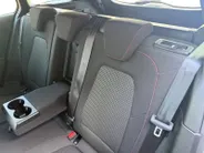 Ford Focus Wagon 1.0 EcoBoost Hybrid ST Line Style | Dealer onderhouden | NL auto | Winter pack | Trekhaak | Navigatie | Apple carplay & Android auto | Parkeersensoren voor en achter | Achteruitrijcamera | Cruise control | Draadloos opladen mobiel | Privacy glas | B