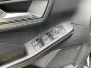Ford Kuga 2.5 PHEV 225 pk Titanium Winter Pack - Draadloos opladen telefoon Origineel NL auto met weinig km.
