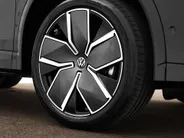 Volkswagen Tiguan R-Line Edition 1.5 eHybrid 204 PK 6 versn. DSG · Black Style Pakket · Panoramaschuif-kanteldak · Comfort Pakket Plus · Interieur Style Pakket · Prijs is inclusief inruilpremie ·