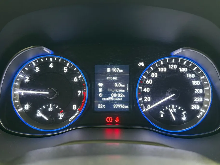 Hyundai Kona 1.0 T-GDI Fashion | Navigatie | Cruise Control | Trekhaak