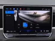 Volkswagen Passat Variant 1.5 eHybrid 204pk DSG R-Line Business · Camera · Stuur- Stoel & achterbankverwarming · Keyless · Dodehoeksensor · Massagefunctie Voorstoelen · Garantie t/m 16-09-2028 of 100.000km