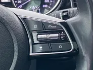 Kia XCeed 1.6 GDi PHEV DynamicPlusLine | Navi | Clima | Camera | Schuif/Kanteldak | Stoel/Stuurverwarming | Adaptieve Cruise | El. Achterklep | Apple Carplay | Android Auto