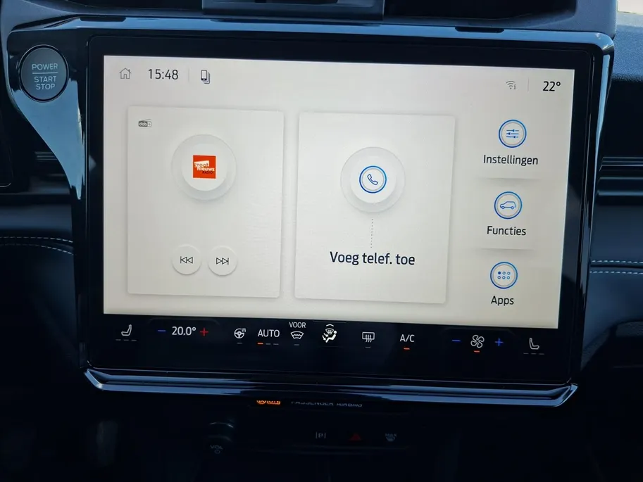 Ford Puma 1.0 EcoBoost Hybrid Titanium | !gratis upgrade naar automaat! | Winterpack | Afn. Trekhaak | Camera | Climate Control | Apple Carplay&Android Auto | Nieuw op voorraad!