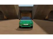 Renault 5 comfort range techno 52 kWh Nu uit voorraad leverbaar met Gratis 5 jaar fabrieksgarantie en € 3.300,- Zeeuw & Zeeuw korting !