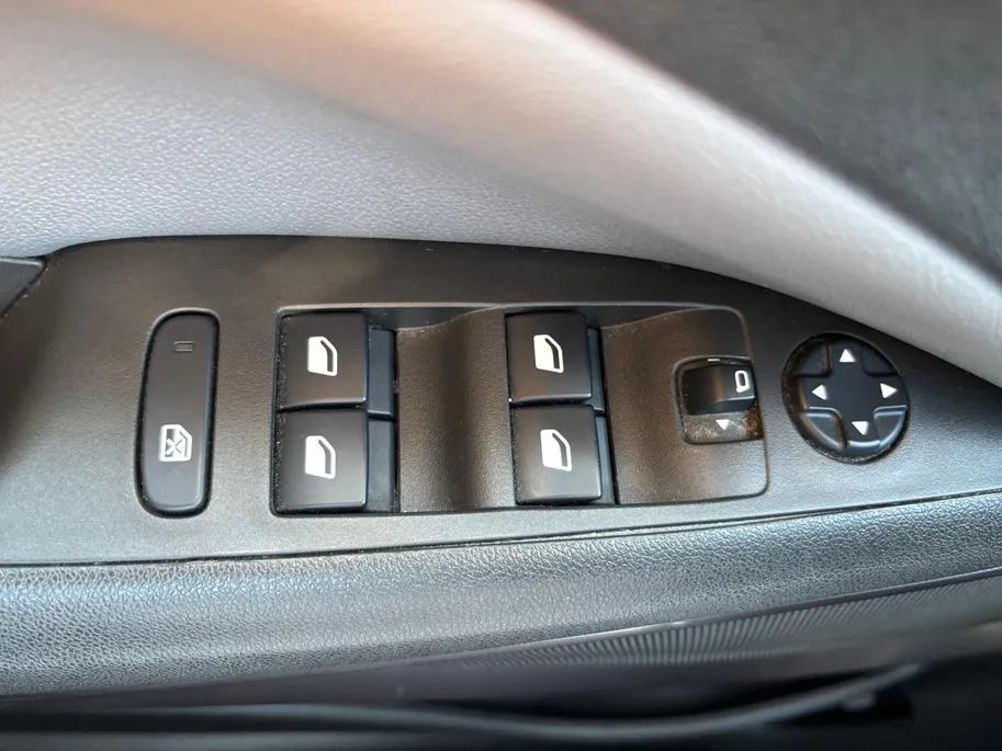 Opel Crossland X 1.2 Turbo Innovation *Navigatie*Trekhaak*Parkeersensoren*Climate Control*LM.Velgen*Cruise Control*Nette auto!