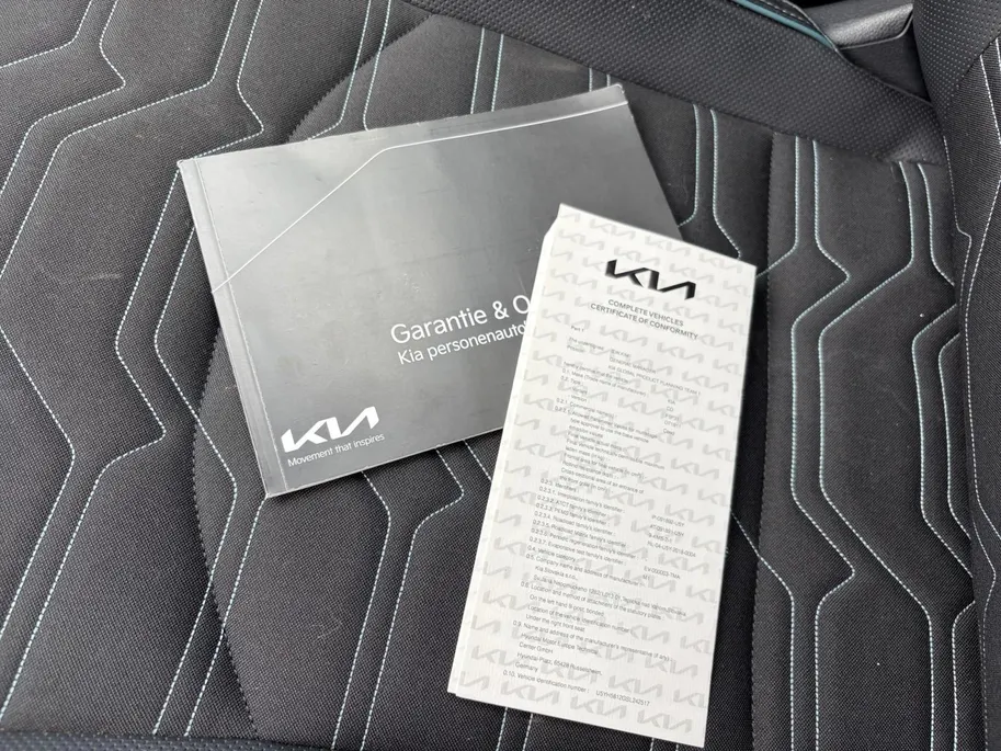 Kia Ceed Sportswagon 1.0 T-GDi MHEV Design Edition Automaat | Navi | Clima | Adaptive Cruise | Camera | Stoel-/Stuurverwarming | JBL Soundsysteem | LED Koplampen