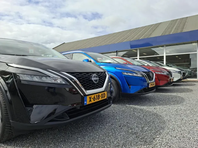 Nissan QASHQAI 1.3 MHEV Xtronic N-Connecta NAVI | PANO DAK | NL-auto | rijklaarprijs !!
