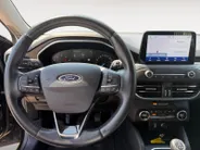 Ford Focus 1.0 EcoBoost Active Business | Parkeersensoren voor en achter | Navigatie | 17' lichtmetalen velgen | Apple carplay & Android auto | Keyless entry | Bovag garantie |