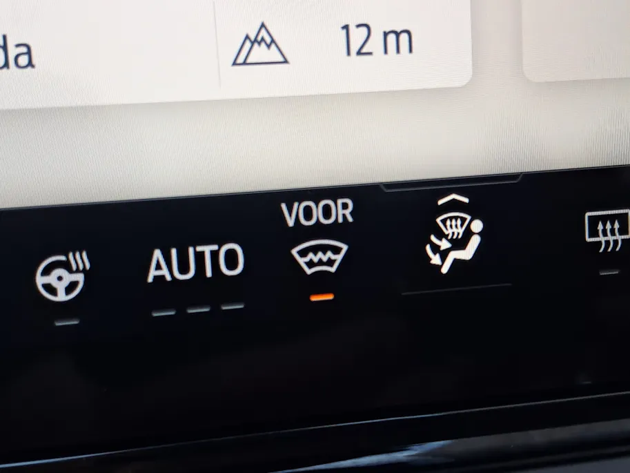 Ford Puma 1.0 EcoBoost Hybrid Titanium | Trekhaak afneembaar | DAB | 360 Camera | Adaptieve Cruise | Climate | Stuur/stoel/voorruit verwarming | Apple Carplay/Android Auto | Navigatie