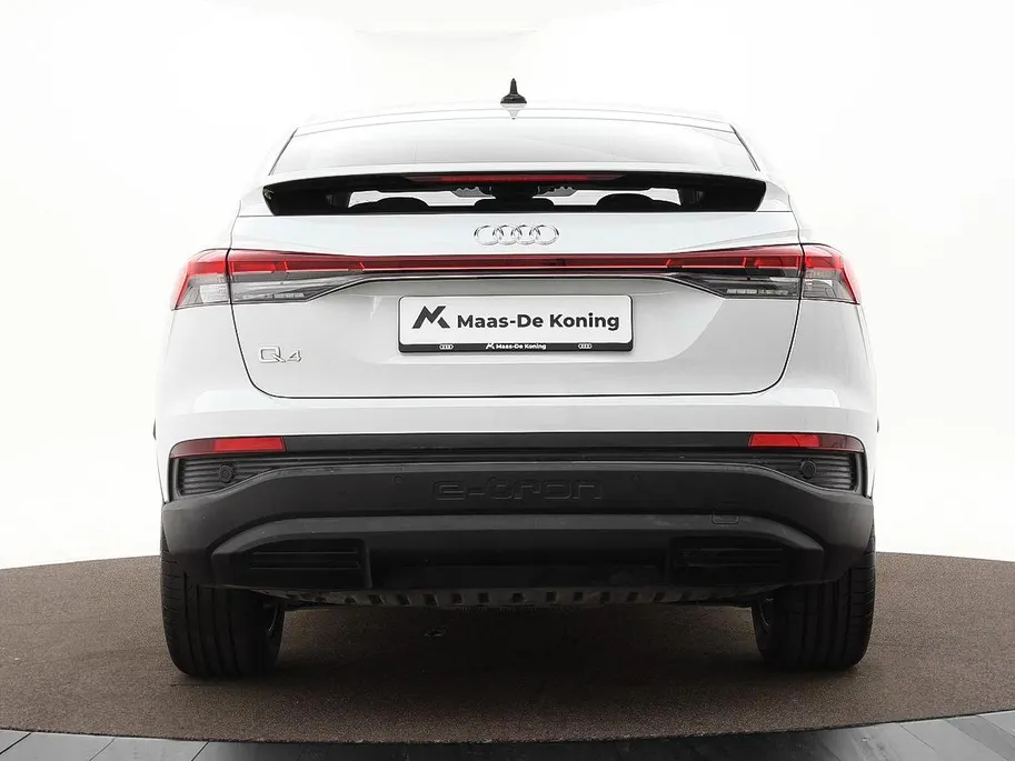 Audi Q4 Sportback e-tron 35 Edition 55 kWh 170pk · SOH 92,4% · Navigatie · Apple/Android Car Play · P-Sensoren · Elek. Achterklep · 18'' Inch ·