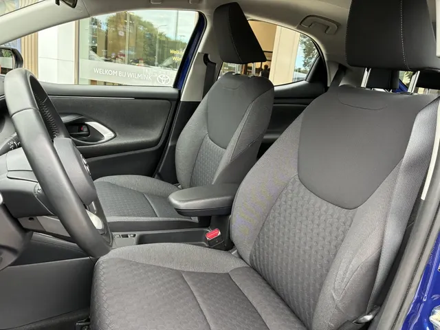 Toyota Yaris 1.5 Hybrid First Edition | Keyless | Carplay | Adapt. Cruise